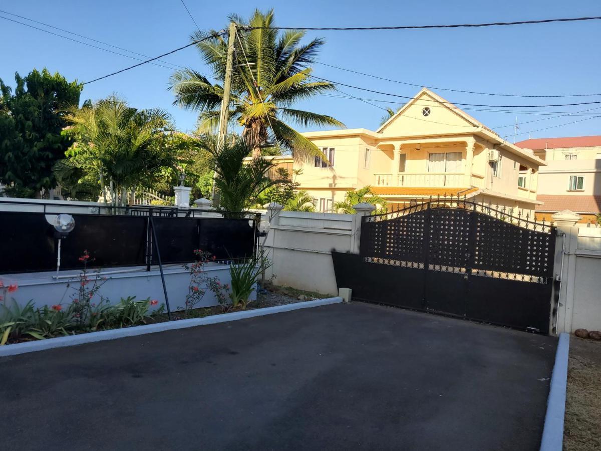 Maurisoleil Villa Privee Avec Piscine - Flic-en-Flacq Exteriör bild