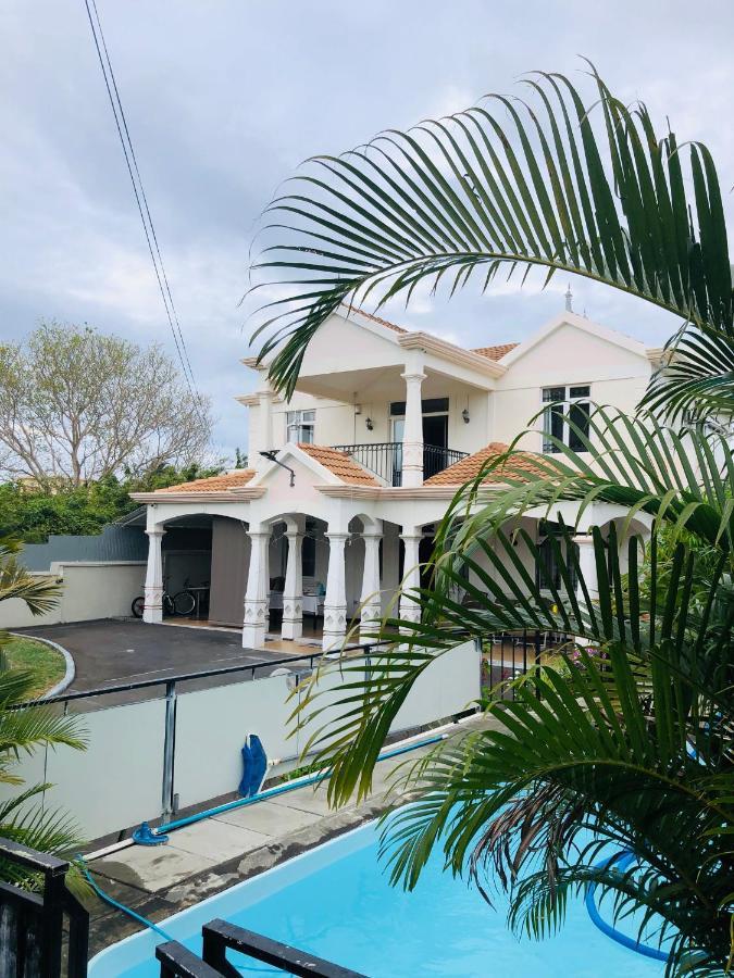 Maurisoleil Villa Privee Avec Piscine - Flic-en-Flacq Exteriör bild